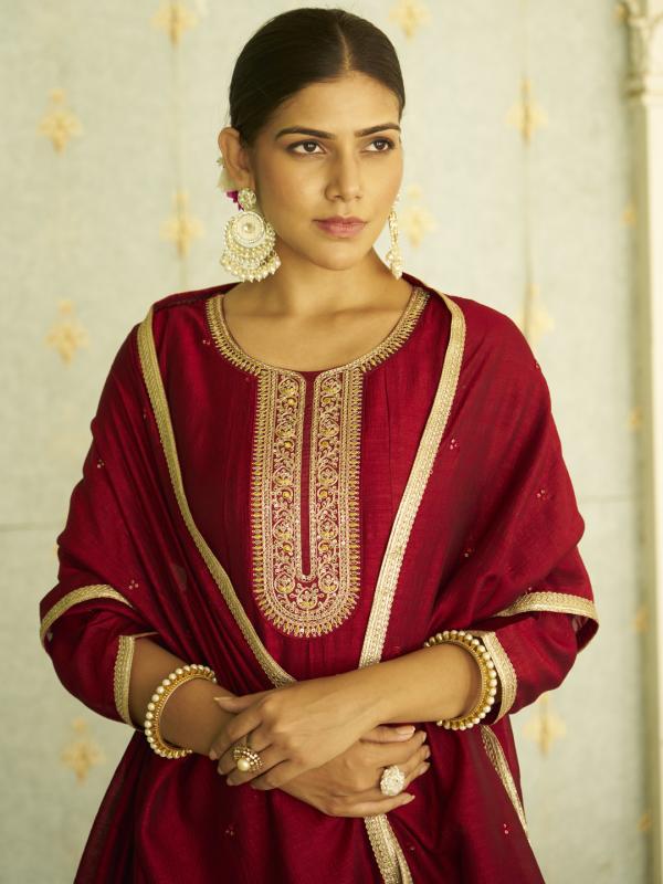 VP 9726 M Anarkali Kurta and Pant Dupatta Sets Silk Blend Fabrics with Embroidery